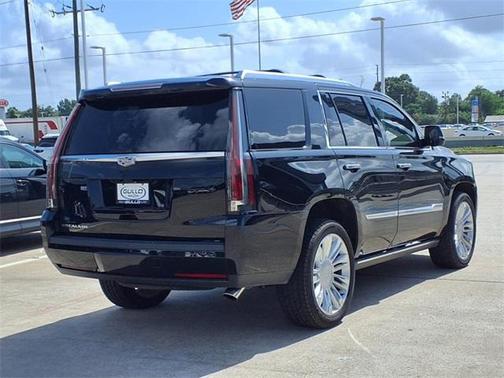 2018 Cadillac Escalade Platinum