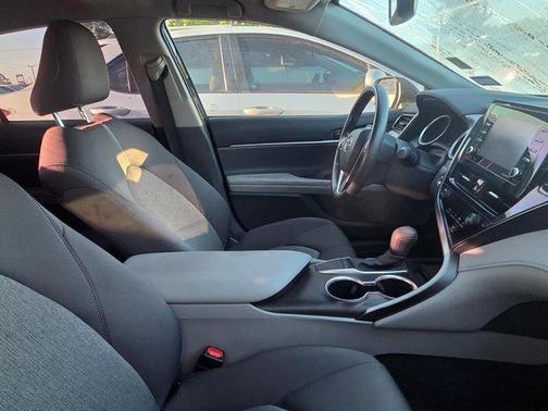 Midnight Black Metallic 2022 Toyota Camry LE