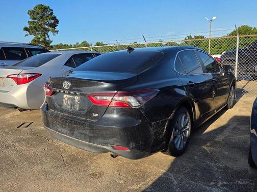 Midnight Black Metallic 2022 Toyota Camry LE