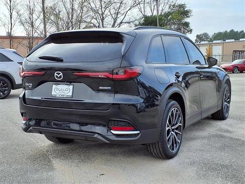 2025 Mazda CX-70 PHEV Premium