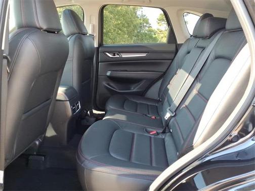 2025 Mazda CX-5 Carbon Edition