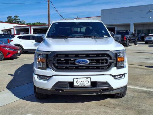 Oxford White 2023 Ford F-150 XLT