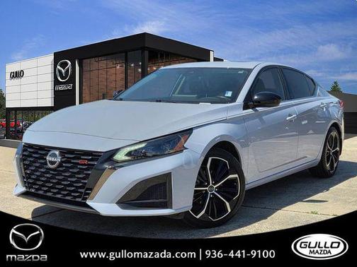 Gray Sky Pearl 2024 Nissan Altima 2.5 SR