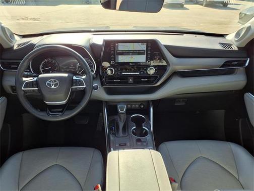 2022 Toyota Highlander Limited