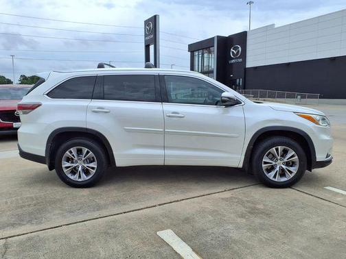 Blizzard Pearl 2014 Toyota Highlander XLE