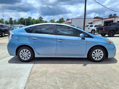 Clearwater Blue 2014 Toyota Prius Plug-in Base