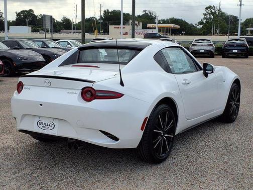 Snowflake White Pearl Mica 2026 Mazda MX-5 Miata RF Grand Touring