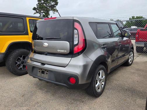 Titanium Gray 2019 Kia Soul Base