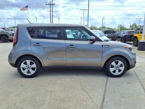 Titanium Gray 2019 Kia Soul Base