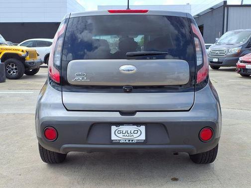 Titanium Gray 2019 Kia Soul Base