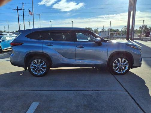 2023 Toyota Highlander Limited