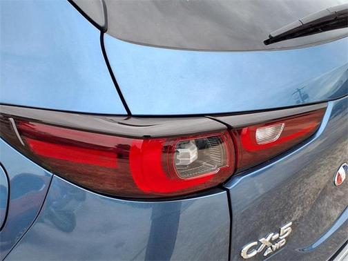 2023 Mazda CX-5 2.5 S Preferred Package