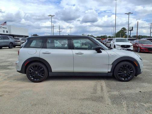 White Silver 2022 MINI Clubman Cooper S