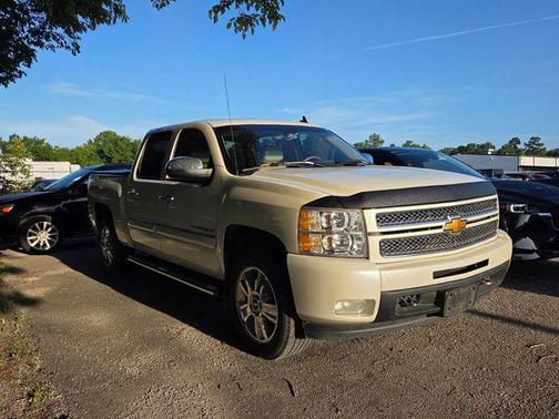 White Diamond Tricoat 2013 Chevrolet Silverado 1500 LTZ