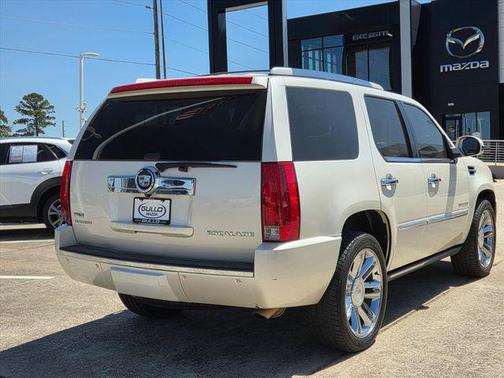 2010 Cadillac Escalade Platinum Edition