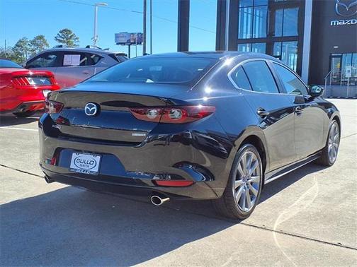 2025 Mazda Mazda3 FWD w/Preferred Package