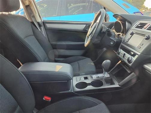 2017 Subaru Outback 2.5i