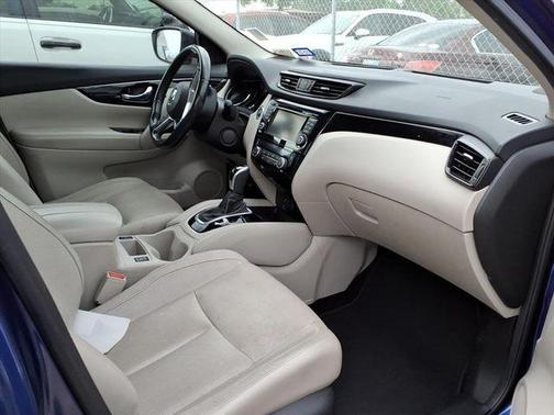 2018 Nissan Rogue Sport SL