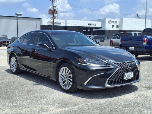 Caviar 2022 Lexus ES 350 Ultra Luxury