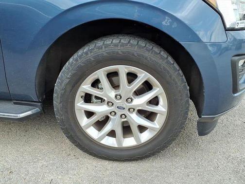 Blue Metallic 2020 Ford Expedition XLT