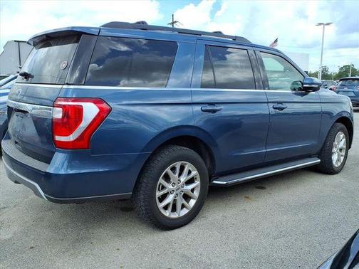 Blue Metallic 2020 Ford Expedition XLT