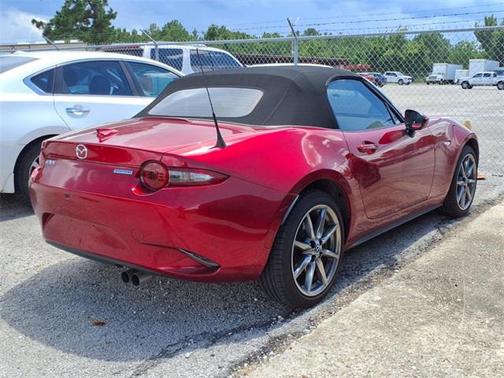 2022 Mazda MX-5 Miata Grand Touring