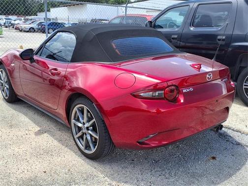 2022 Mazda MX-5 Miata Grand Touring