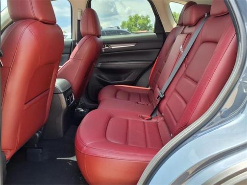 2025 Mazda CX-5 Carbon Edition