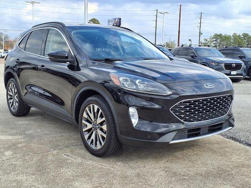 2020 Ford Escape Titanium