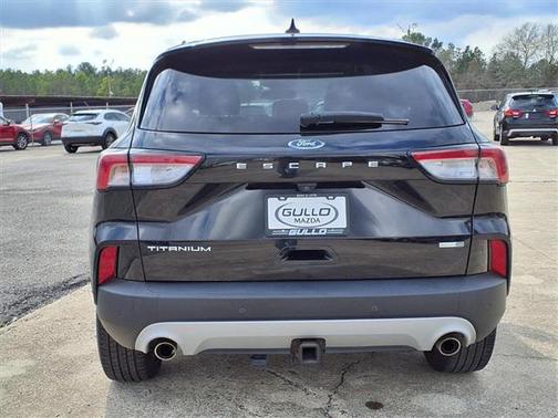 2020 Ford Escape Titanium