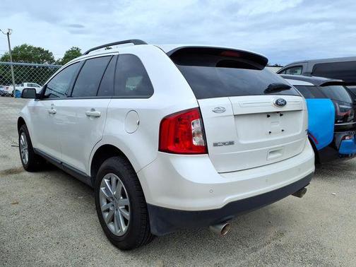 White 2014 Ford Edge SEL