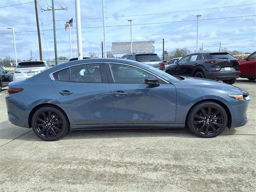 2023 Mazda Mazda3 FWD