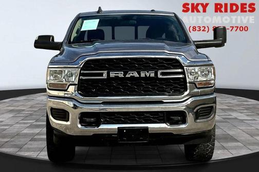 2019 RAM 3500 Tradesman Crew Cab 4x4 8' Box