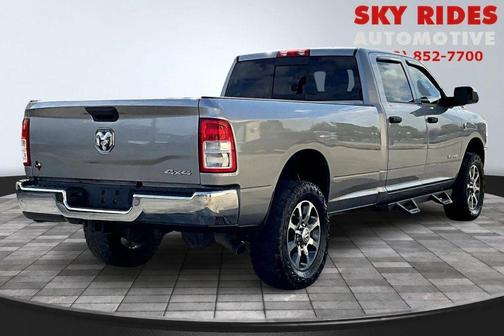 2019 RAM 3500 Tradesman Crew Cab 4x4 8' Box