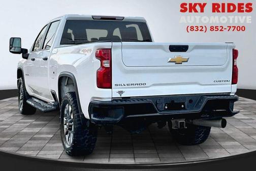 2022 Chevrolet Silverado 2500 Custom