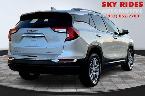 2022 GMC Terrain SLT
