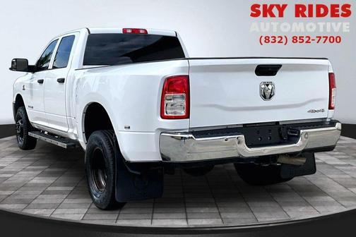 Bright White Clearcoat 2021 RAM 3500 Tradesman Crew Cab 4x4 8' Box