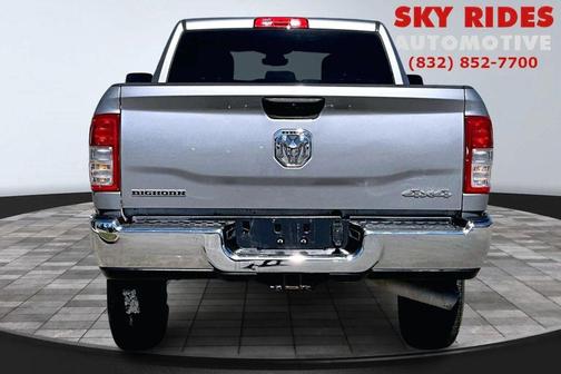 2023 RAM 2500 Big Horn Crew Cab 4x4 6'4' Box