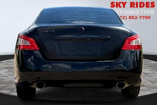 2011 Nissan Maxima S