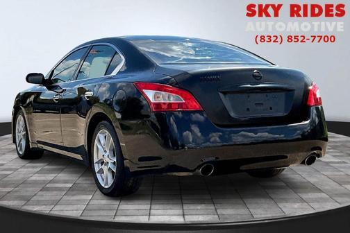 2011 Nissan Maxima S