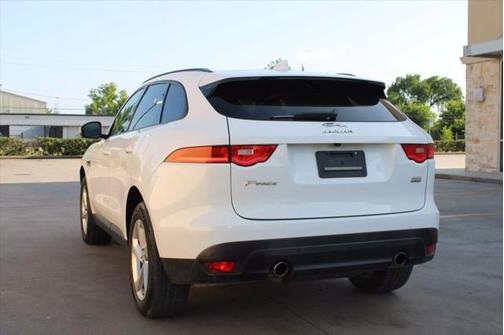 2017 Jaguar F-PACE 35t Premium