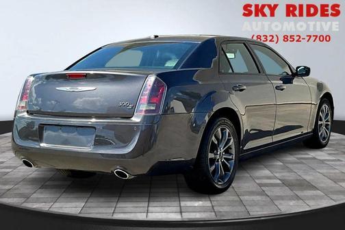 2014 Chrysler 300 S