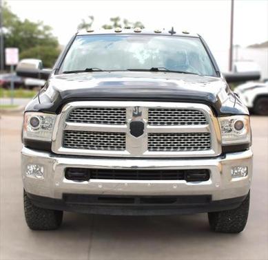 2017 RAM 2500 Laramie Crew Cab 4x4 6'4' Box