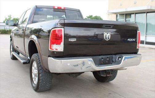 2017 RAM 2500 Laramie Crew Cab 4x4 6'4' Box