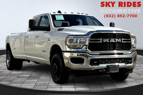 2021 RAM 3500 Big Horn Crew Cab 4x4 8' Box