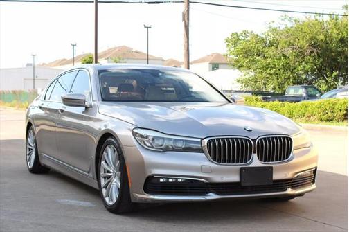2016 BMW 740 740i Sedan 4D