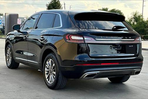 2020 Lincoln Nautilus Reserve