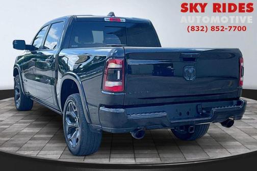 Diamond Black Crystal Pearlcoat 2020 RAM 1500 Limited