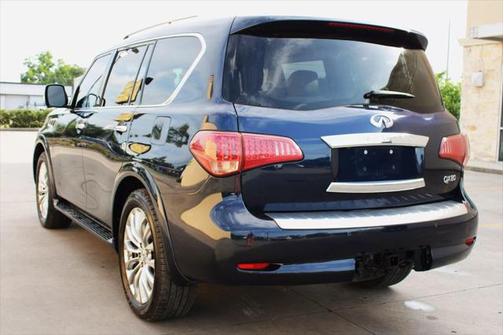 2017 INFINITI QX80 Base