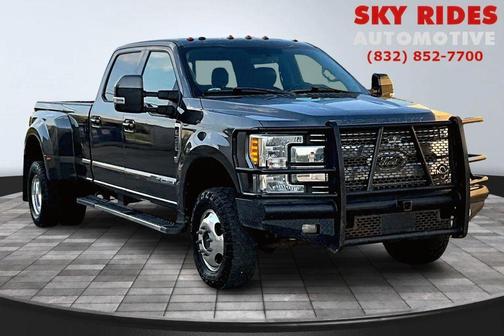 2017 Ford F-350 Lariat